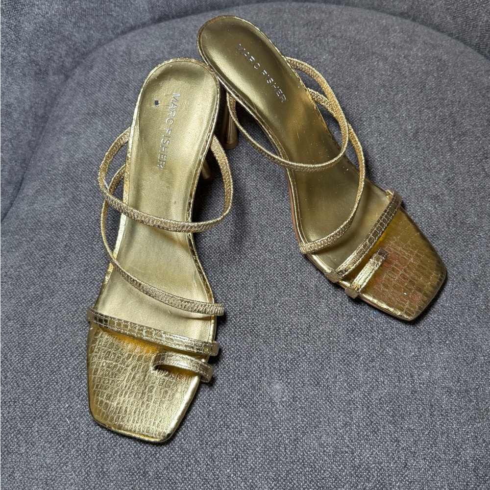 Marc Fisher Gold Strappy Heeled Sandals – Size 8.5 - Picture 7 of 7
